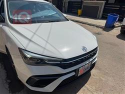 MG 5 Plus